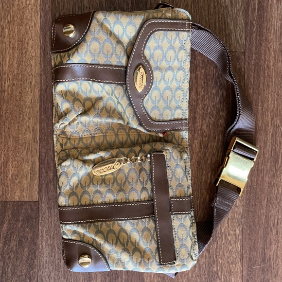 Guess Fanny pack - Picture 2 of 7